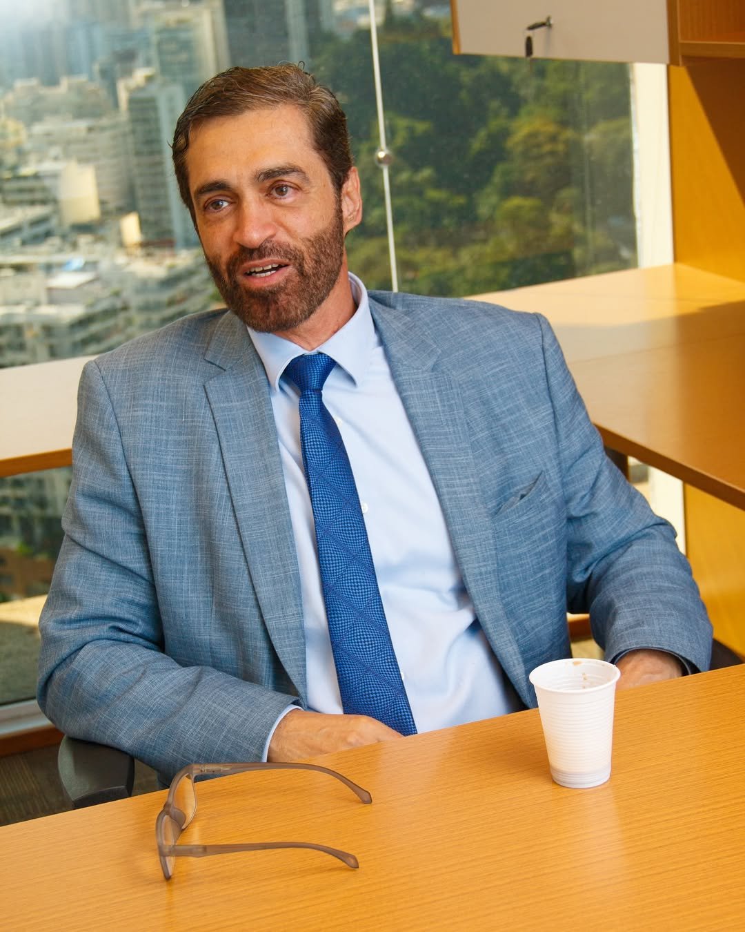 Dr. Dennis Lemos - Advogado especialista em inventário